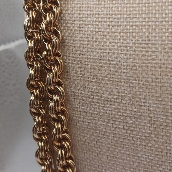 Super long Gold tone Chainmail style chain Necklace - Picture 2 of 5